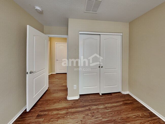 Building Photo - 14906 N 174th Ln