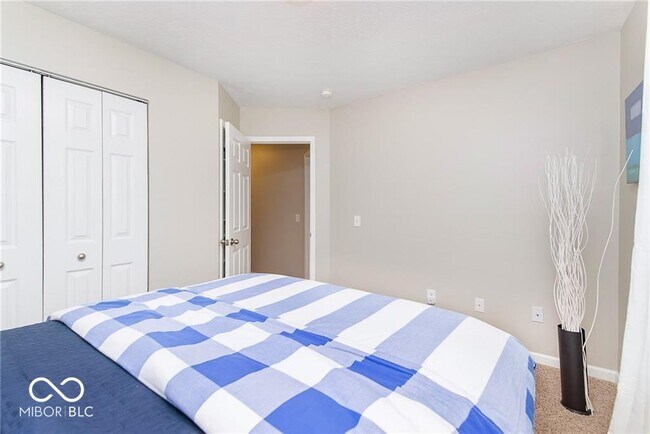 Building Photo - 14947 Mia Dr