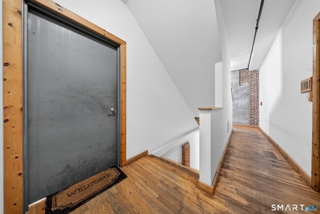 Building Photo - 325 Lafayette St