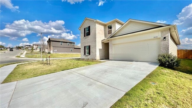 Building Photo - 5913 Shanjia Dr