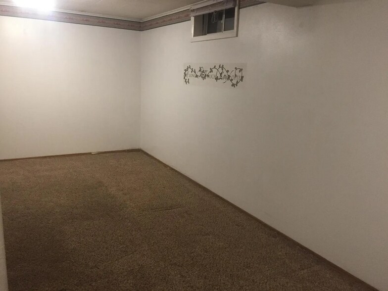 Building Photo - 31 Perimeter Rd