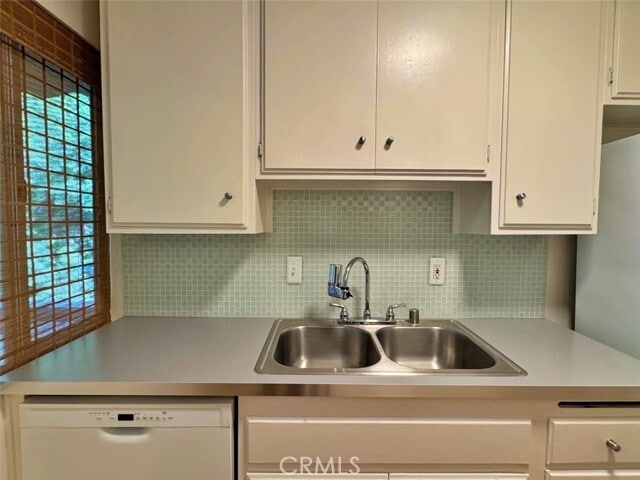 Building Photo - 5625 N Sumner Way