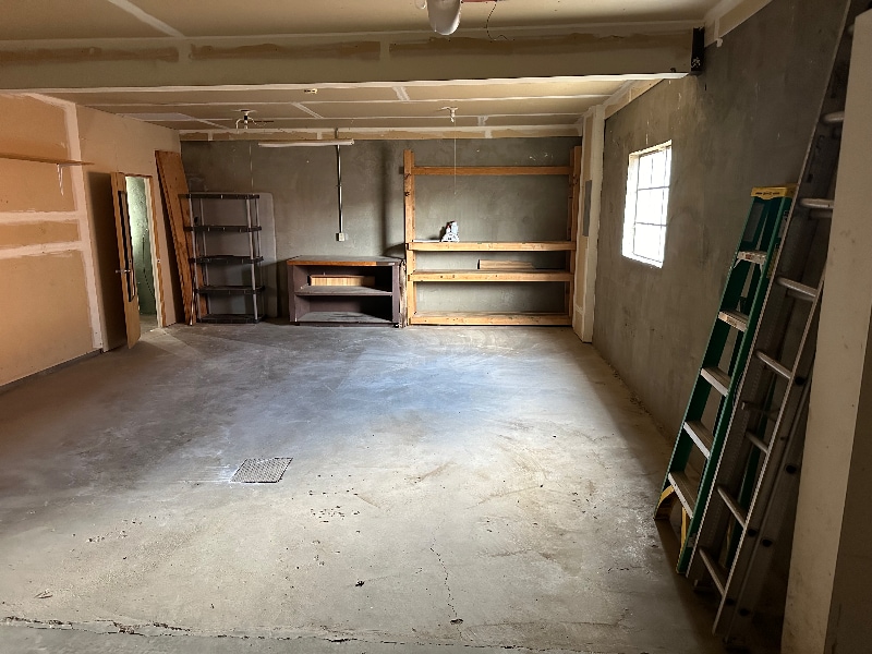 Building Photo - 439 Birch Ave