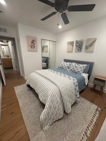 Built-in Closet Hutch, Furnished Optional - 2175 Calle Ola Verde