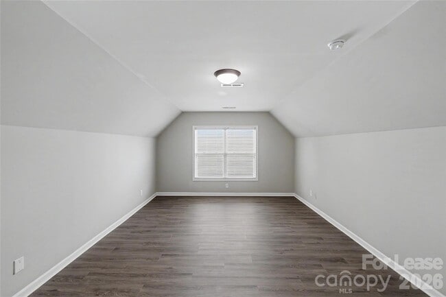 Building Photo - 3111 Gloxinia Rd