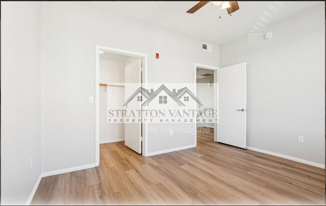 Building Photo - 6745 N 93RD Ave