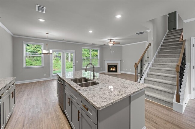 Building Photo - 3907 Lockaby Way
