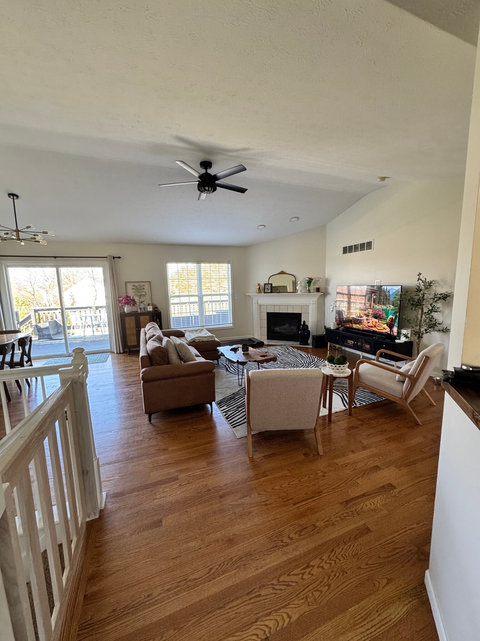 Building Photo - 18025 Lisbon Dr