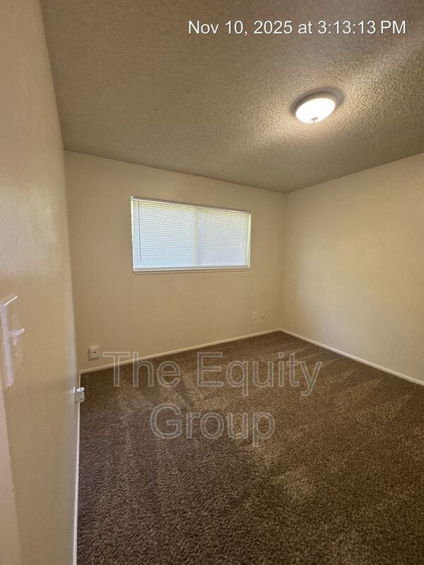 Building Photo - 332 N Westfield St