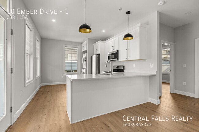 Building Photo - 10 Ember Drive -1