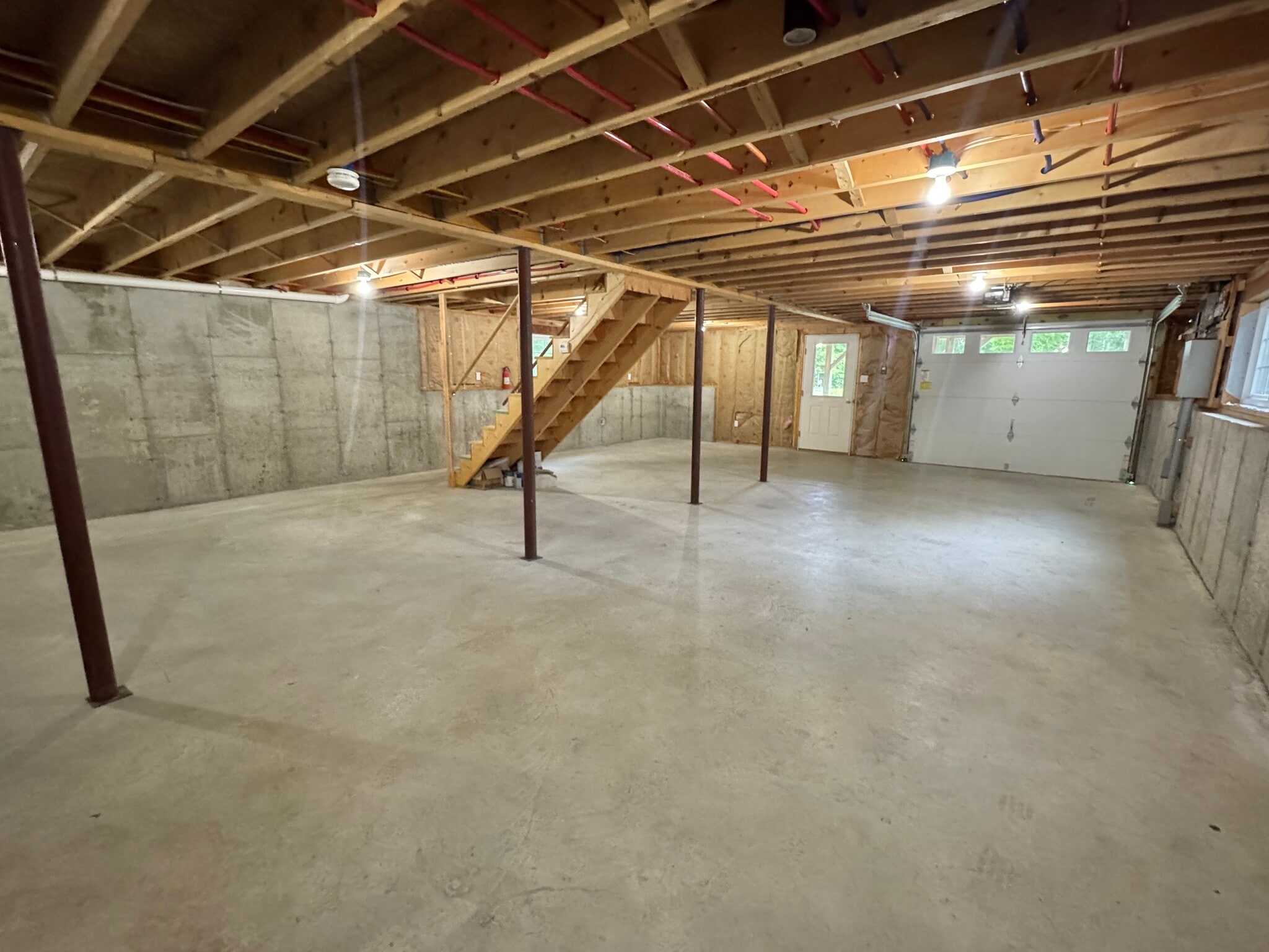 Building Photo - 246 Green Lake Rd