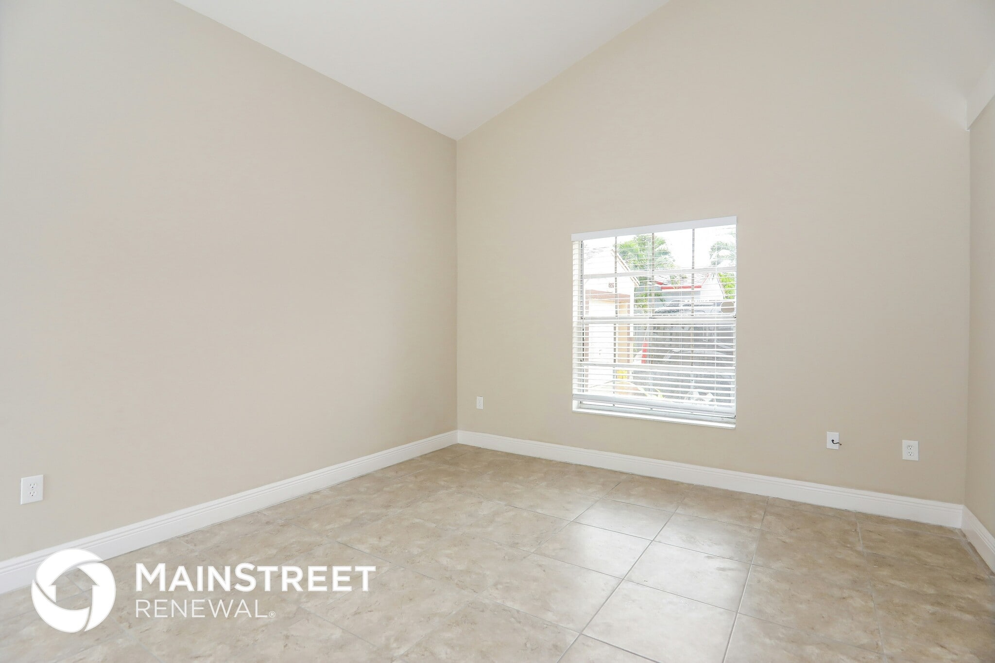 Building Photo - 18954 NW 63rd Ct Cir