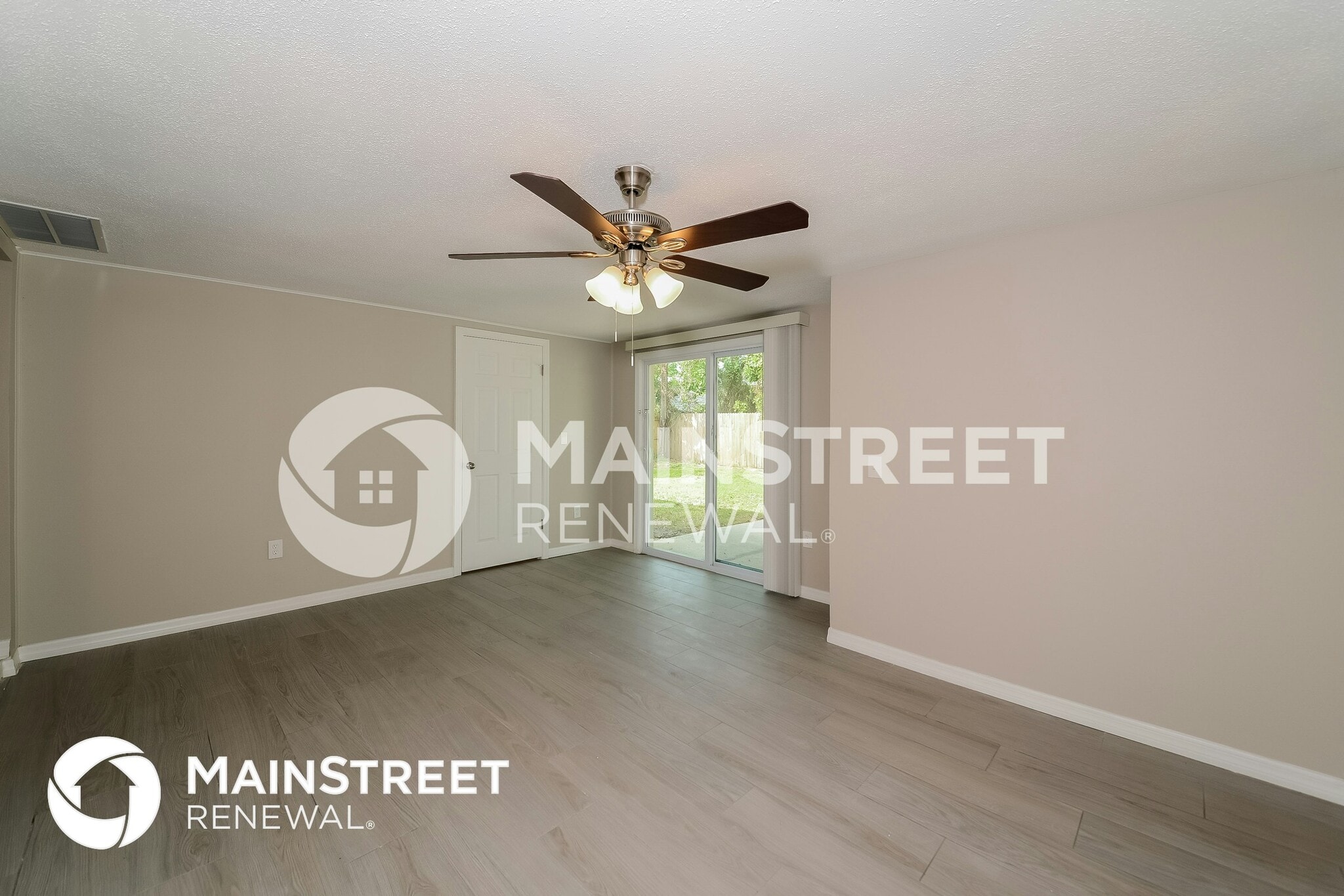 Building Photo - 703 59th Ave Terrace W