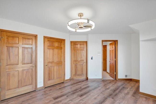 Building Photo - 4N550 School Rd