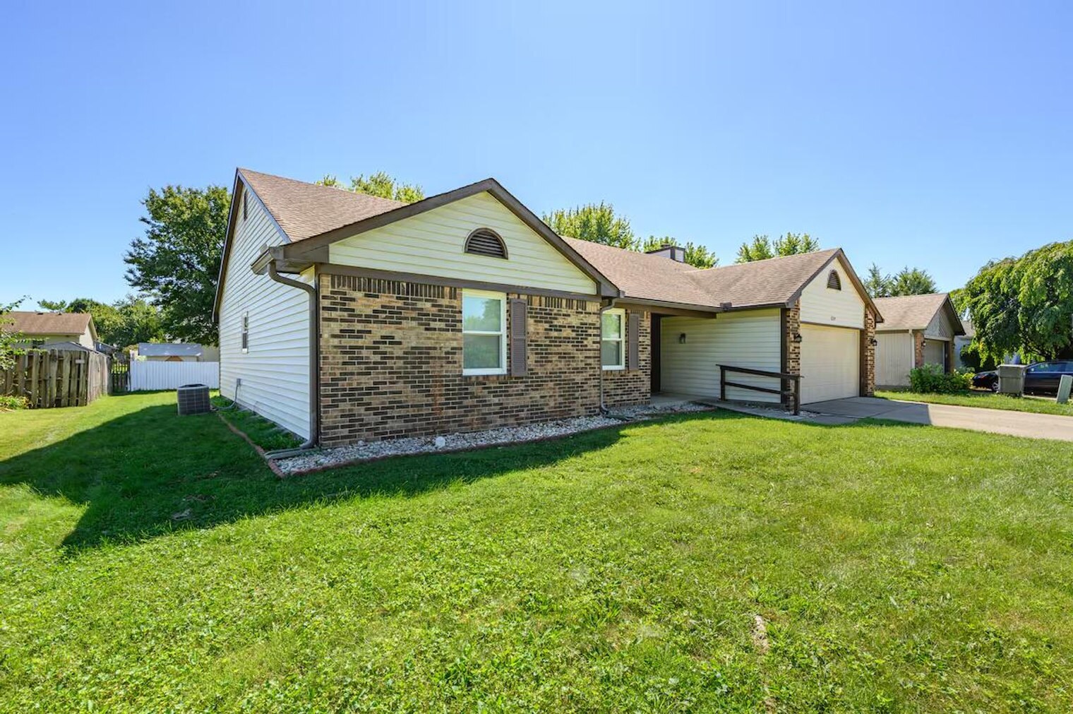 Building Photo - 8209 Parsley Ln