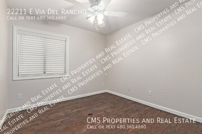 Building Photo - 22211 E Via del Rancho