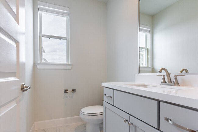 Building Photo - 2802 Grand Fountains Dr