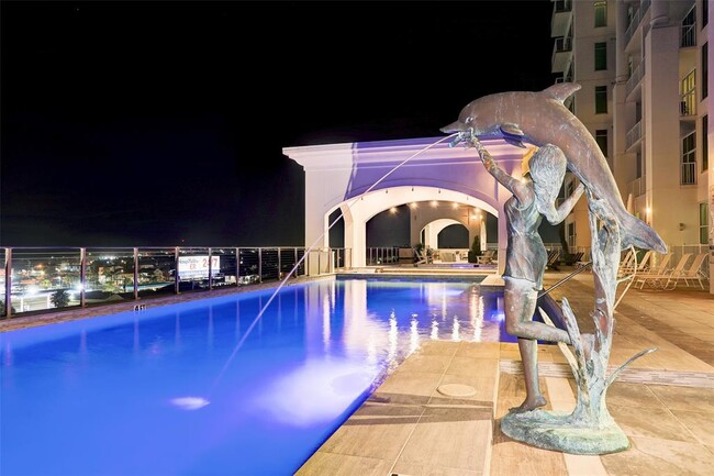 Building Photo - 500 Seawall Blvd
