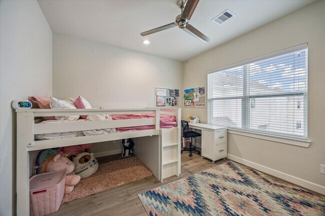 Building Photo - 803 Sienna Palm Ln