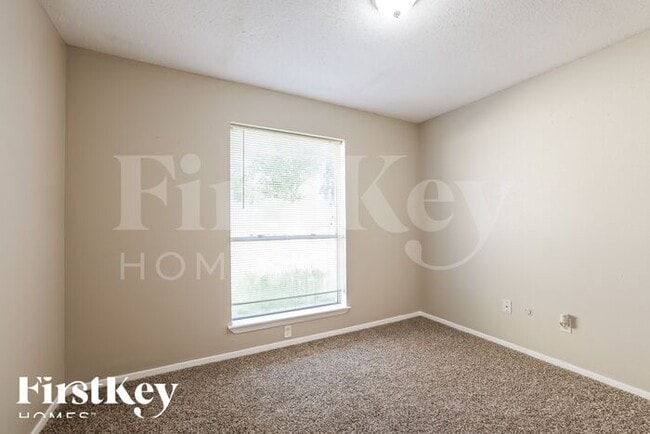 Building Photo - 19419 Cypress Bay Dr