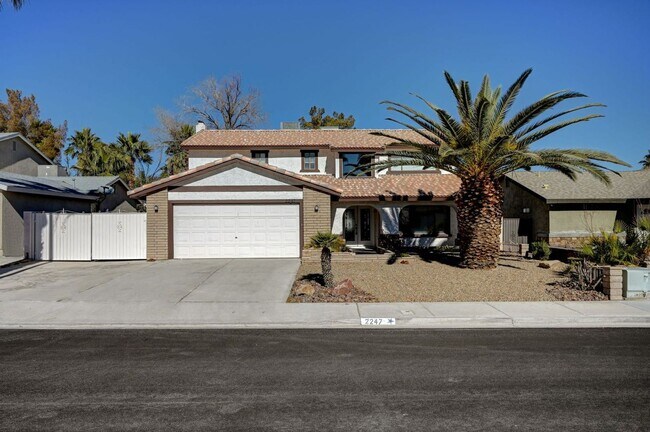 Building Photo - 2247 Marlboro Dr