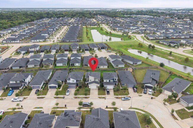 Building Photo - 3008 Maughan Hts Trl