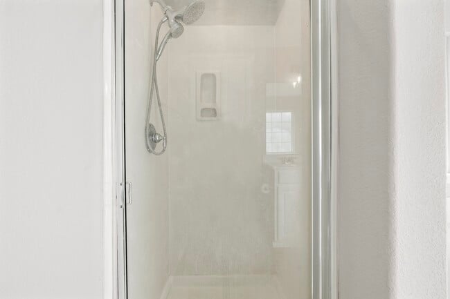 Building Photo - 6035 Turkey Creek