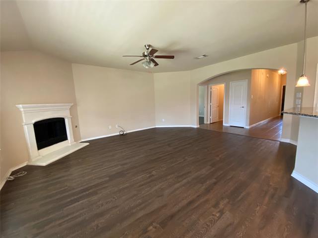 Building Photo - 848 Lake Forest Trl