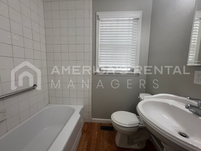 Building Photo - Home for rent in Birmingham! Coming Soon!