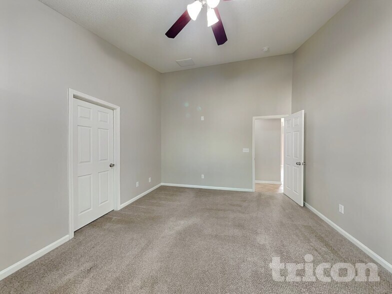 Building Photo - 131 Winborne Dr