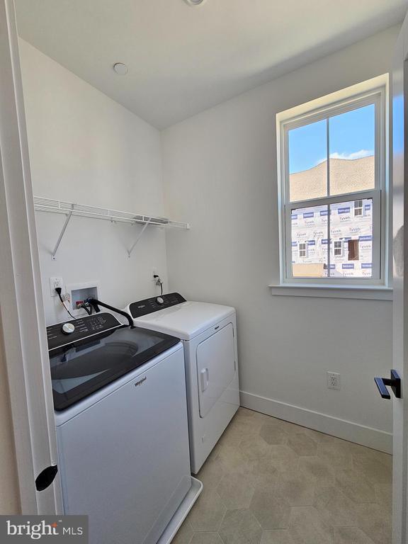 Building Photo - 18101 Donatello Dr