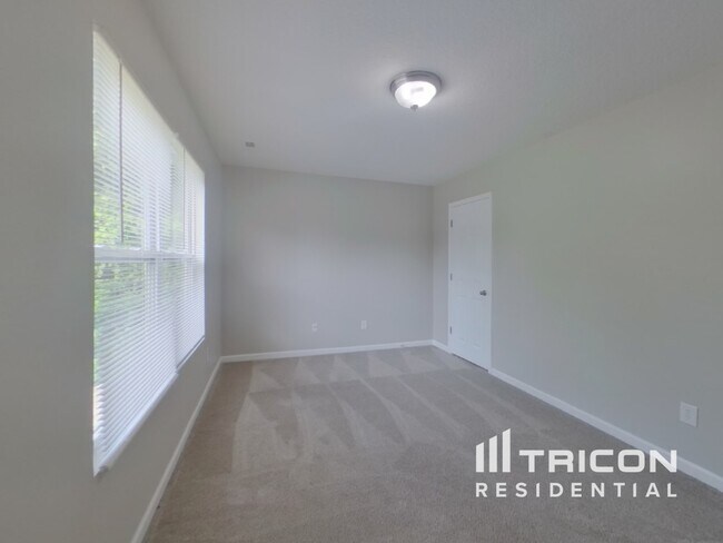 Building Photo - 1511 Brookgreen Ave