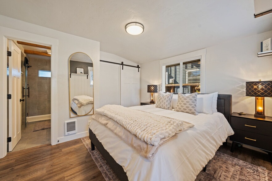 Building Photo - 1545 NW 5th St