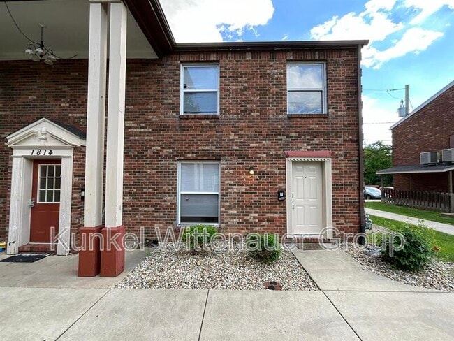 Building Photo - 1814 Jamestown Rd