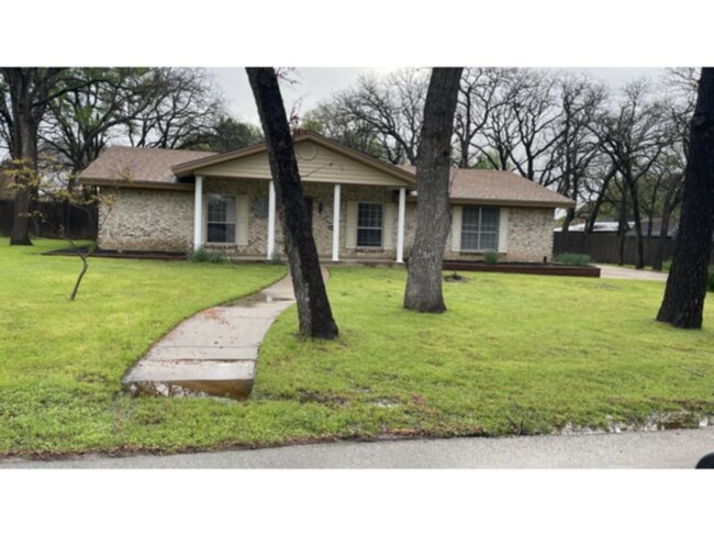 Primary Photo - Unique Chance to Lease a remodeled home in...