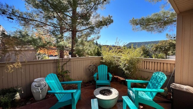 Building Photo - Furnished, 6-month minimum rental, Procure Only