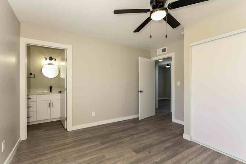 Building Photo - 98163 W Magdalena Dr