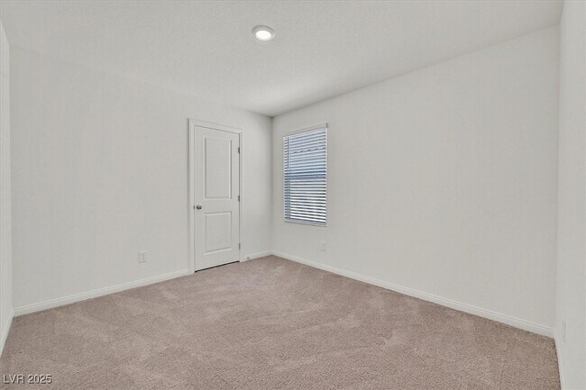 Building Photo - 7016 Bard Ave