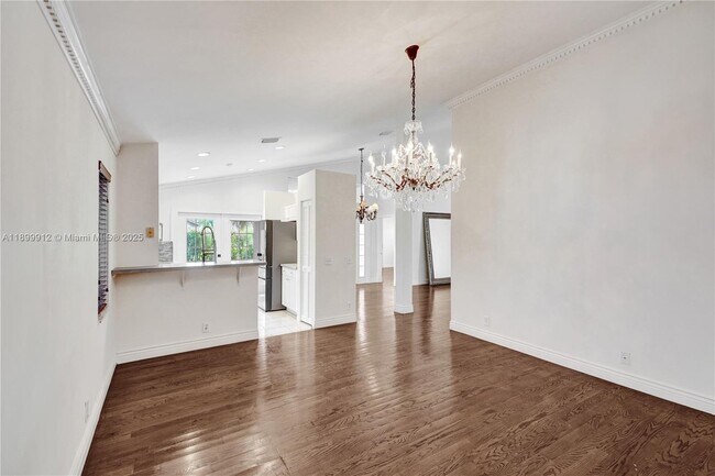 Building Photo - 658 Stanton Dr