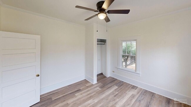 Building Photo - 47062 Buxton Back Rd