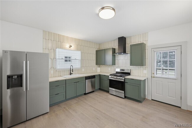 Building Photo - 444 W Ferry St