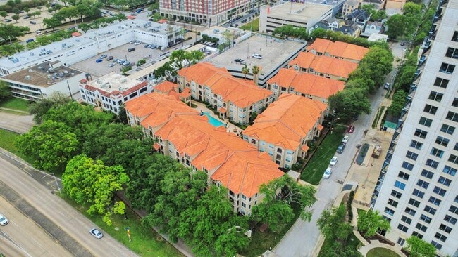 Building Photo - 3231 Allen Pkwy