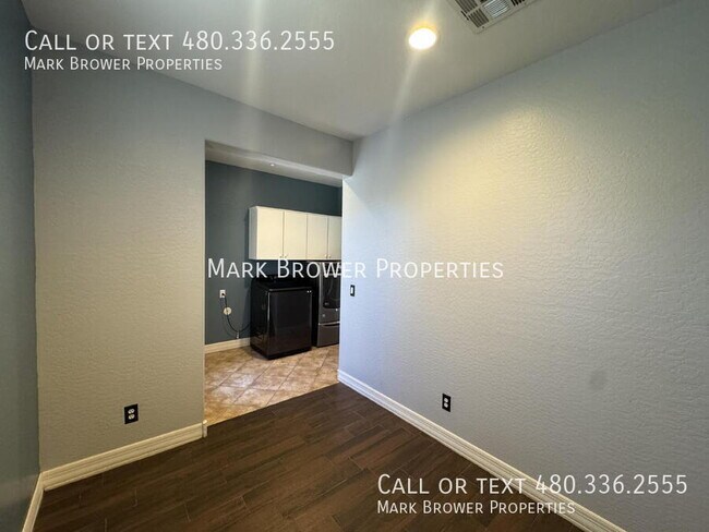 Building Photo - 21104 W Sage Hill Rd