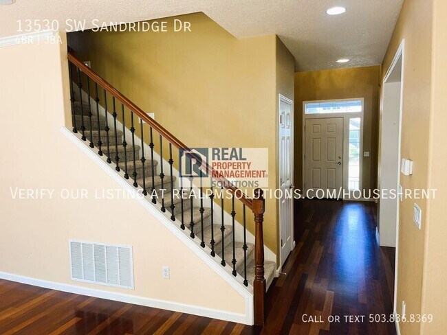 Building Photo - 13530 SW Sandridge Dr