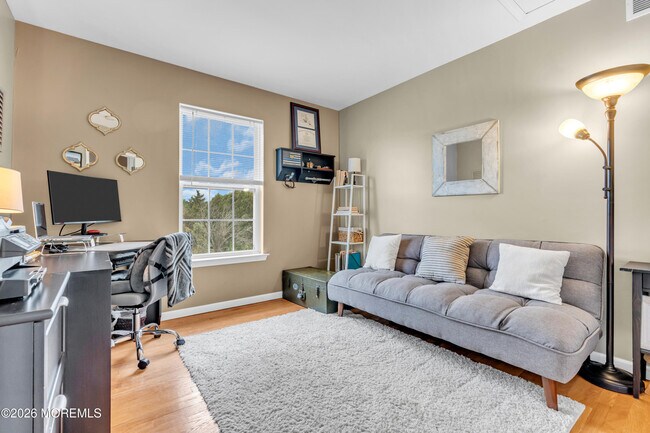 Building Photo - 356 Leeward Rd