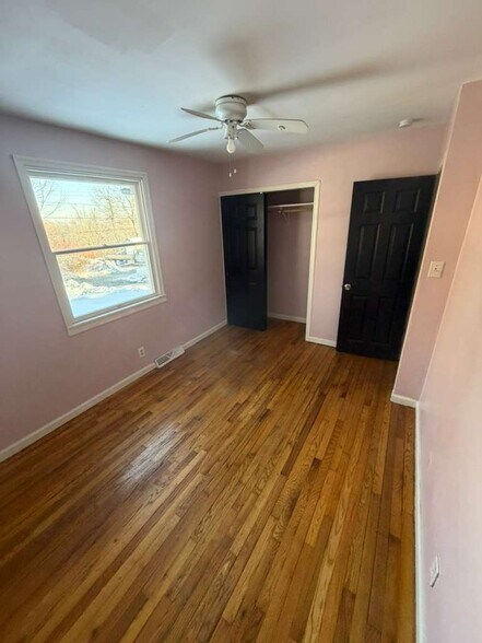 Building Photo - 23 Laurel Trail