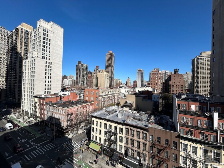 Building Photo - East 82nd Street