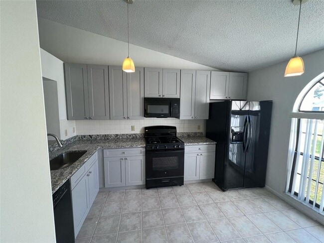 Building Photo - 3160 Smoke Signal Cir