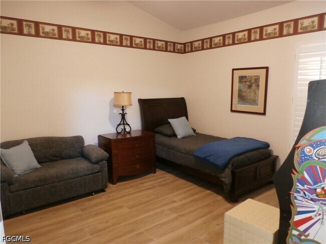 Building Photo - 16252 Kelly Woods Dr