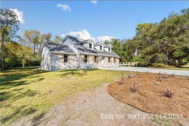 Building Photo - 3158 Lees Ln